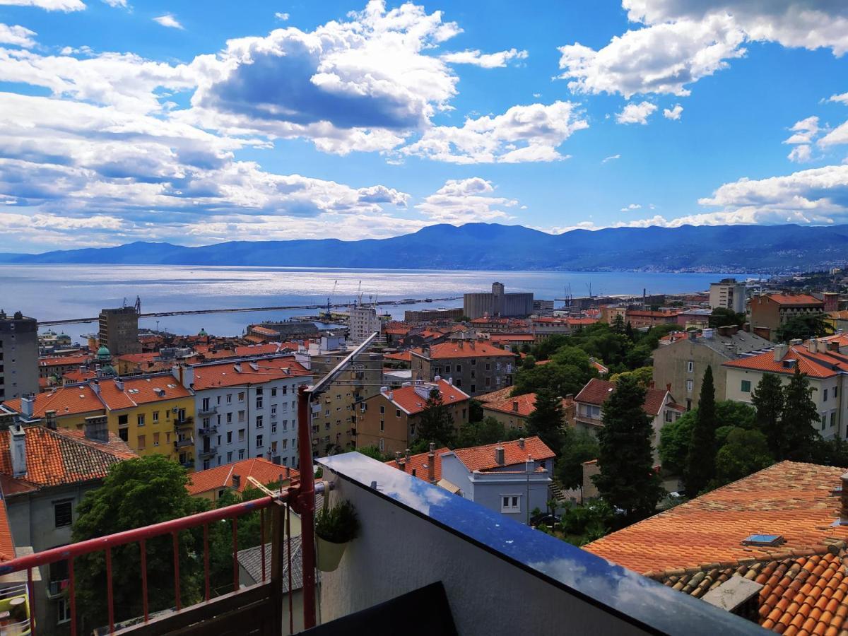 Sentona Apartment Rijeka Ngoại thất bức ảnh